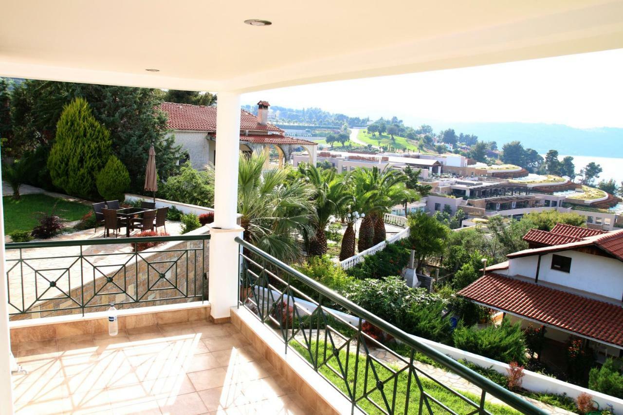 S&S Pura Vida Apartment Палиурион Екстериор снимка