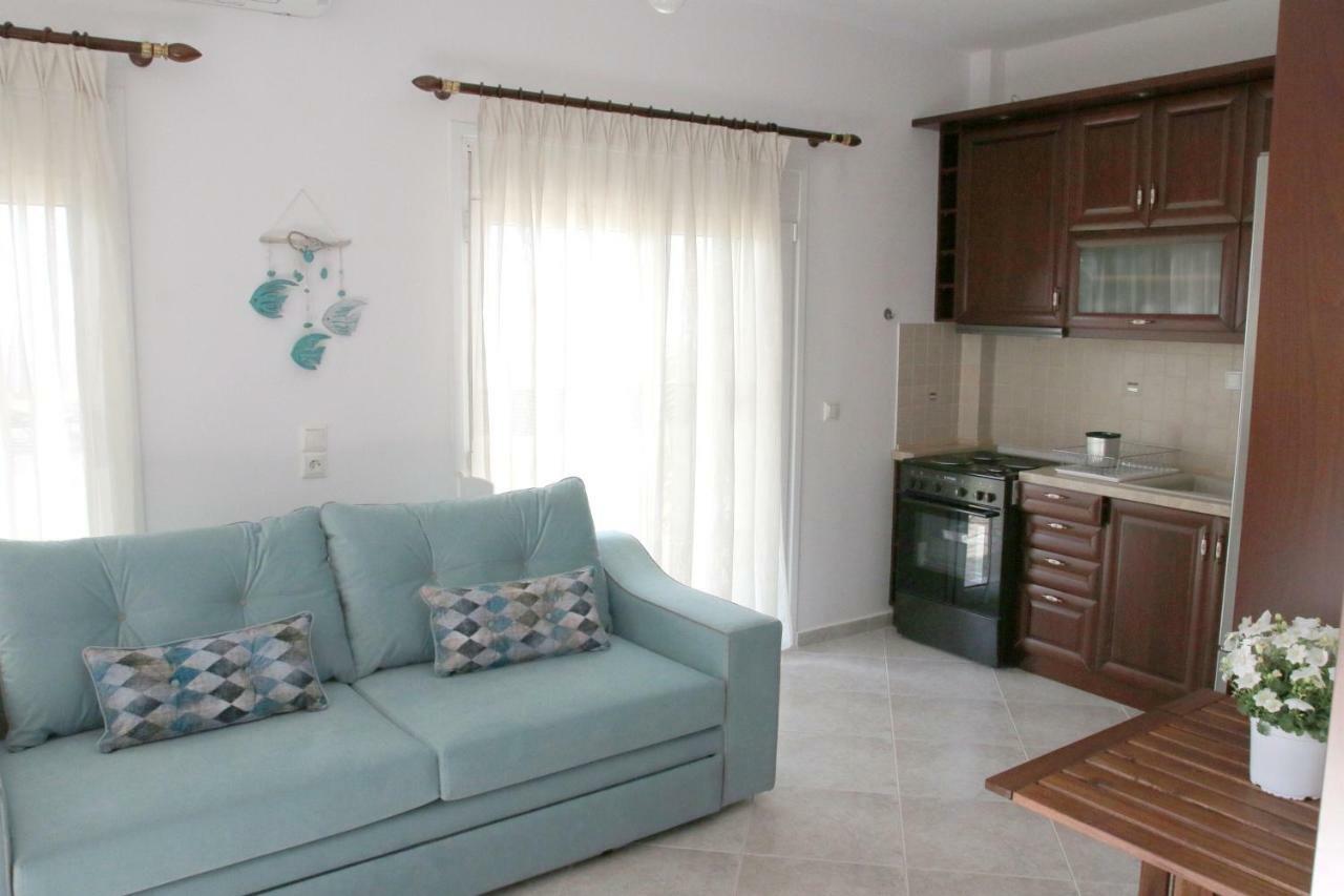 S&S Pura Vida Apartment Палиурион Екстериор снимка