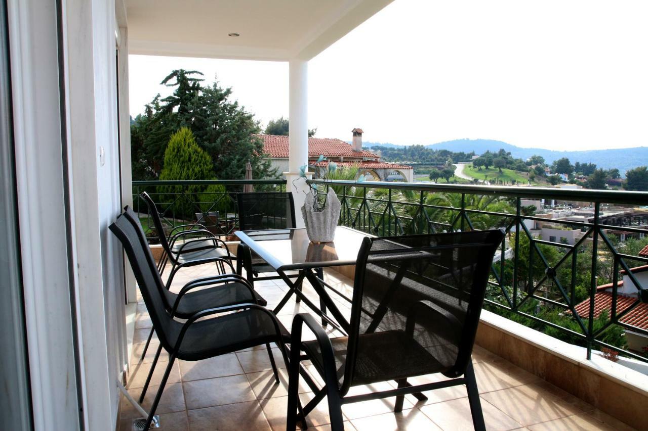 S&S Pura Vida Apartment Палиурион Екстериор снимка